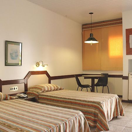 Hotel Pousada Lord เตเชรา จิ เฟรตัส ห้อง รูปภาพ